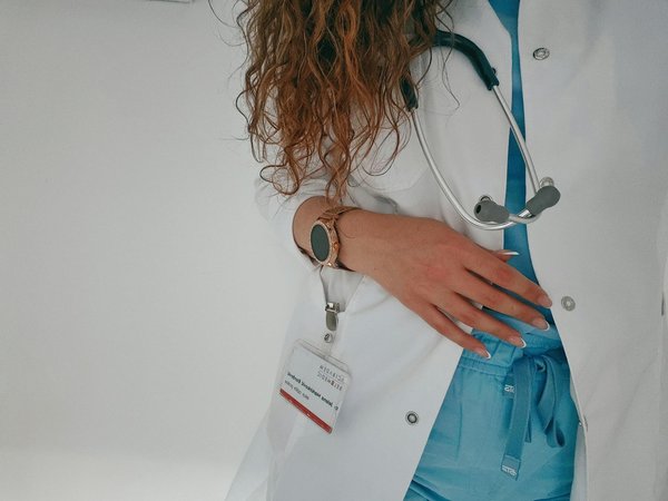 Trouvez une complémentaire santé économique pour diminuer vos coûts